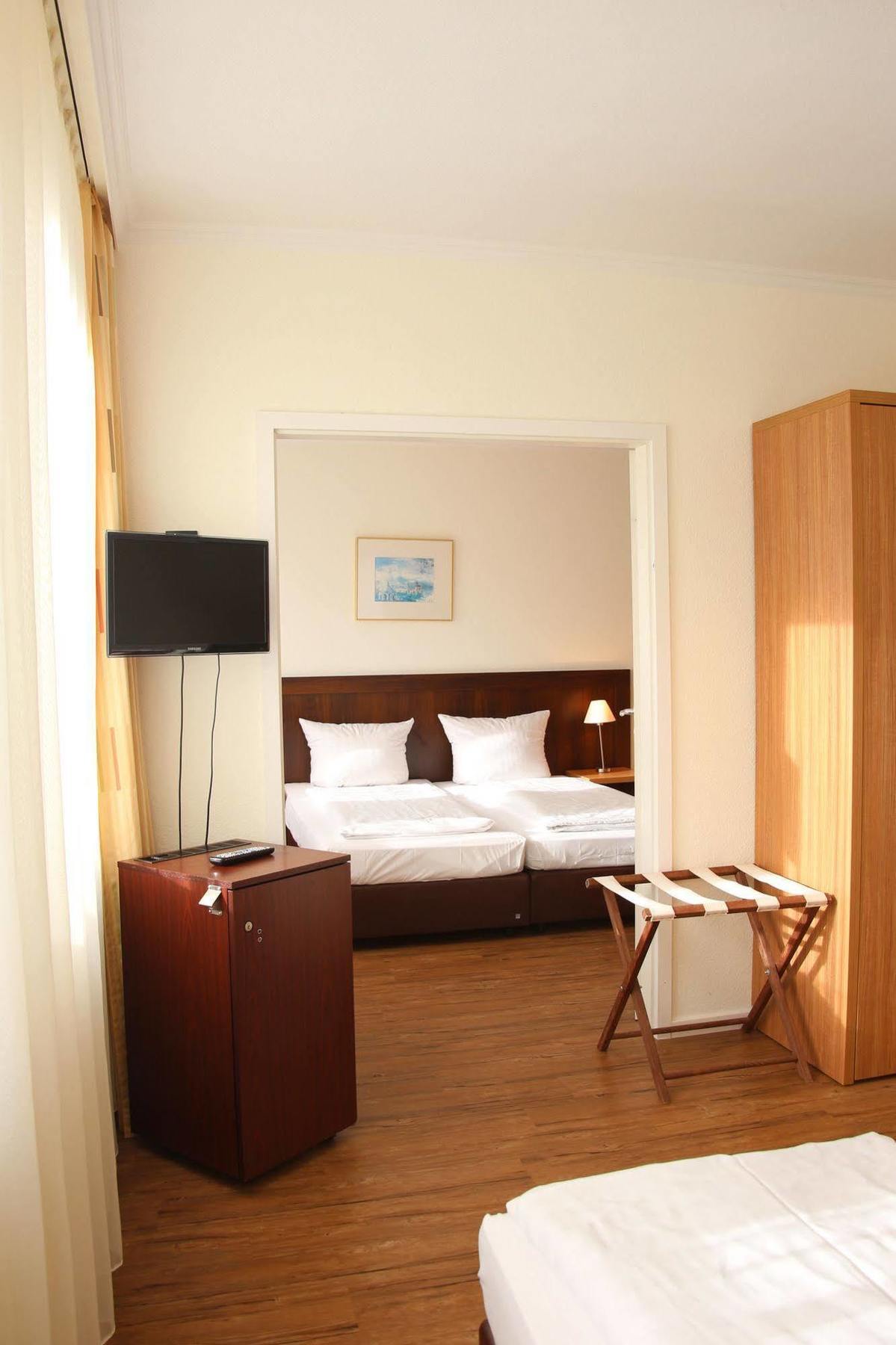 Andi Stadthotel Muenchen Екстериор снимка