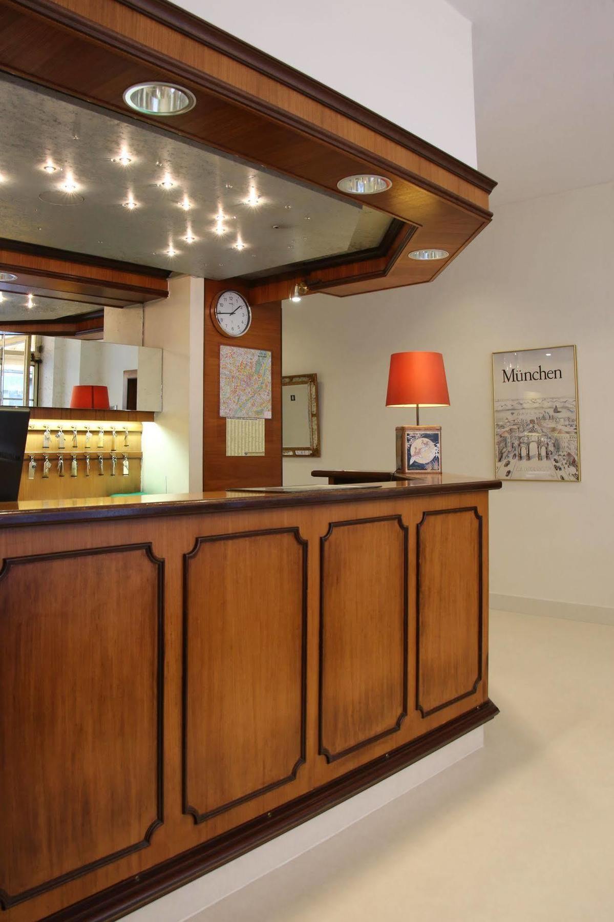 Andi Stadthotel Muenchen Екстериор снимка